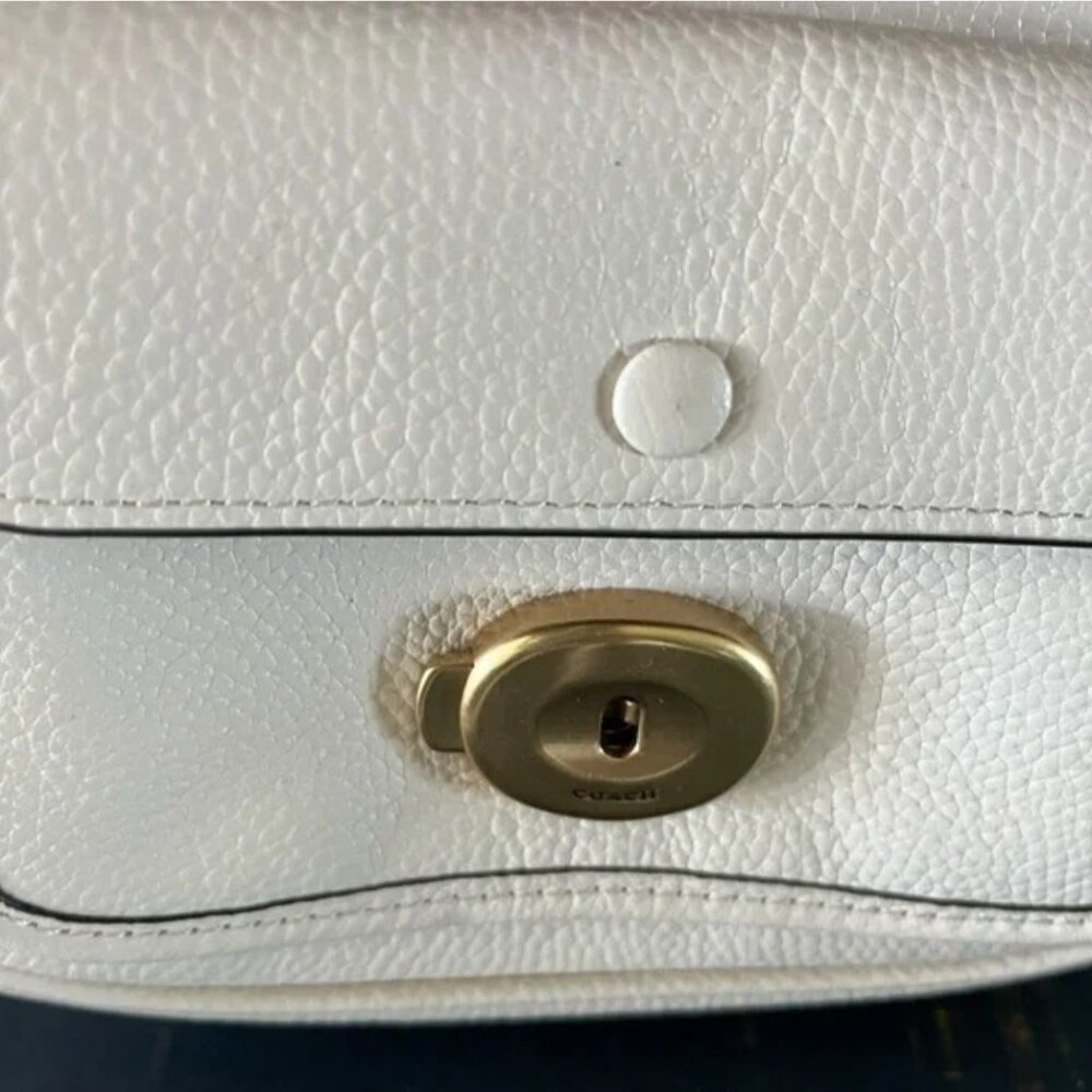 Coach Tabby Messenger 19 Chalk Leather Crossbody NWOT - Picture 3 of 8
